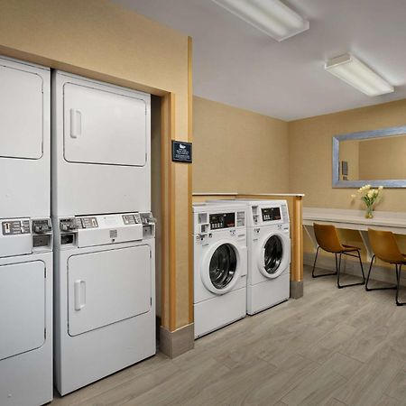 Homewood Suites By Hilton At The Waterfront Wichita Bagian luar foto