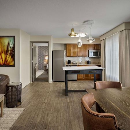 Homewood Suites By Hilton At The Waterfront Wichita Bagian luar foto