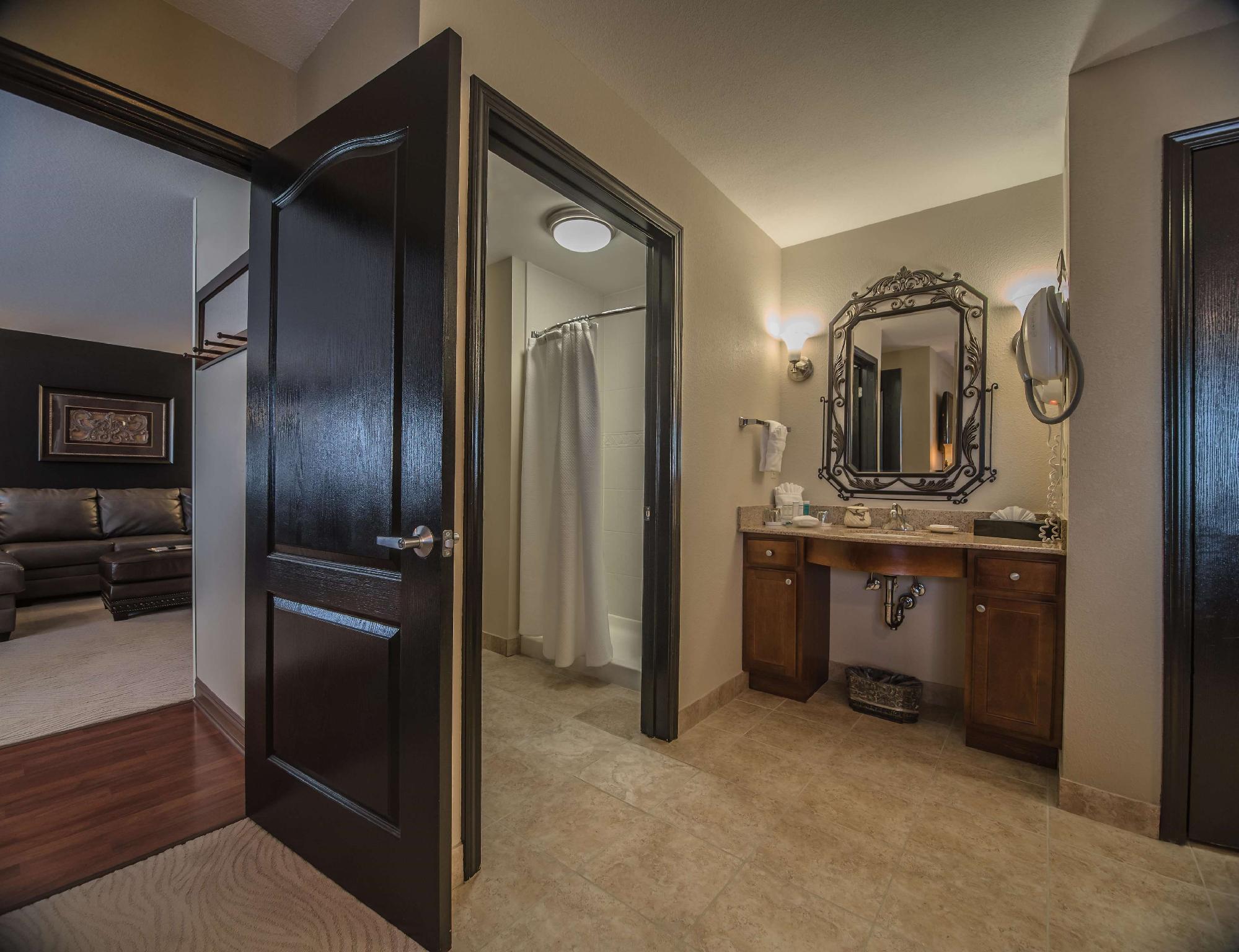 Homewood Suites By Hilton At The Waterfront Wichita Bagian luar foto