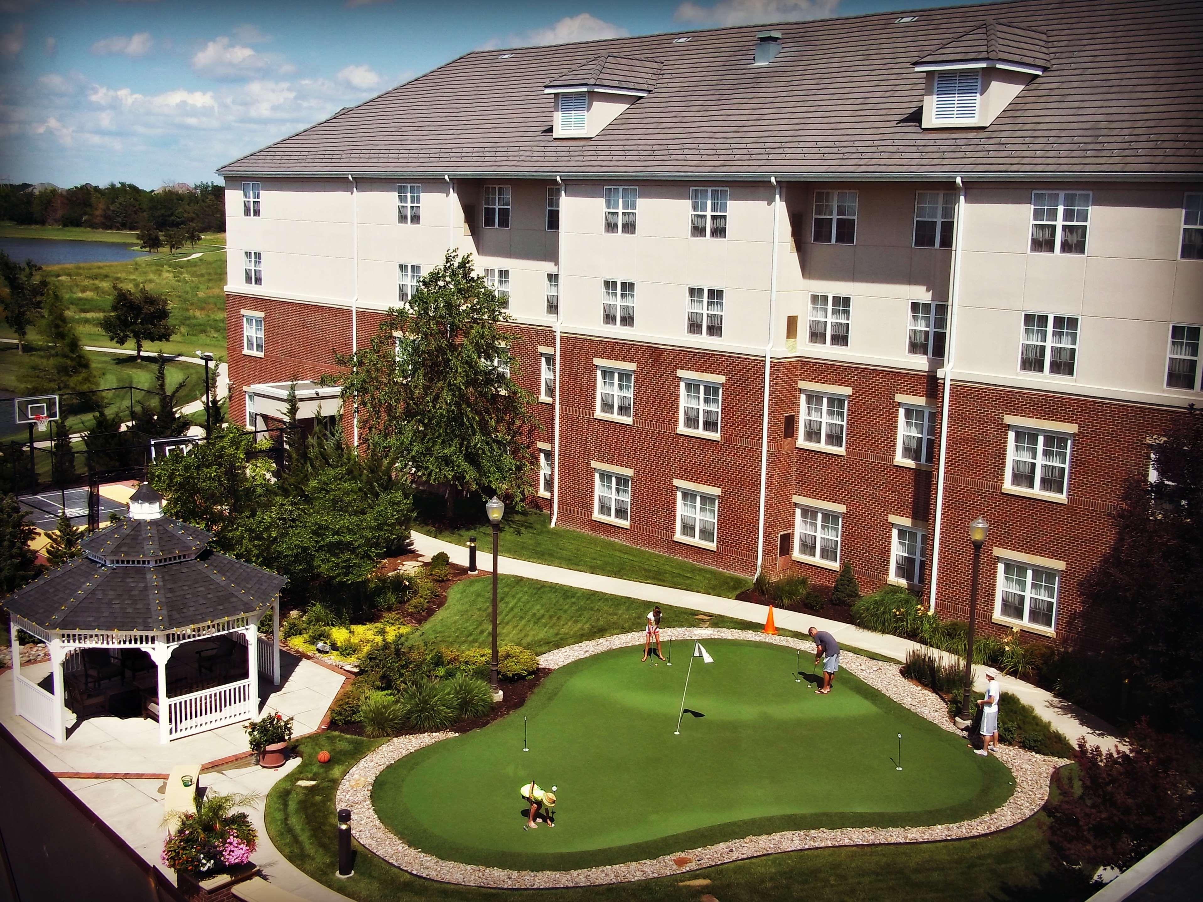 Homewood Suites By Hilton At The Waterfront Wichita Bagian luar foto