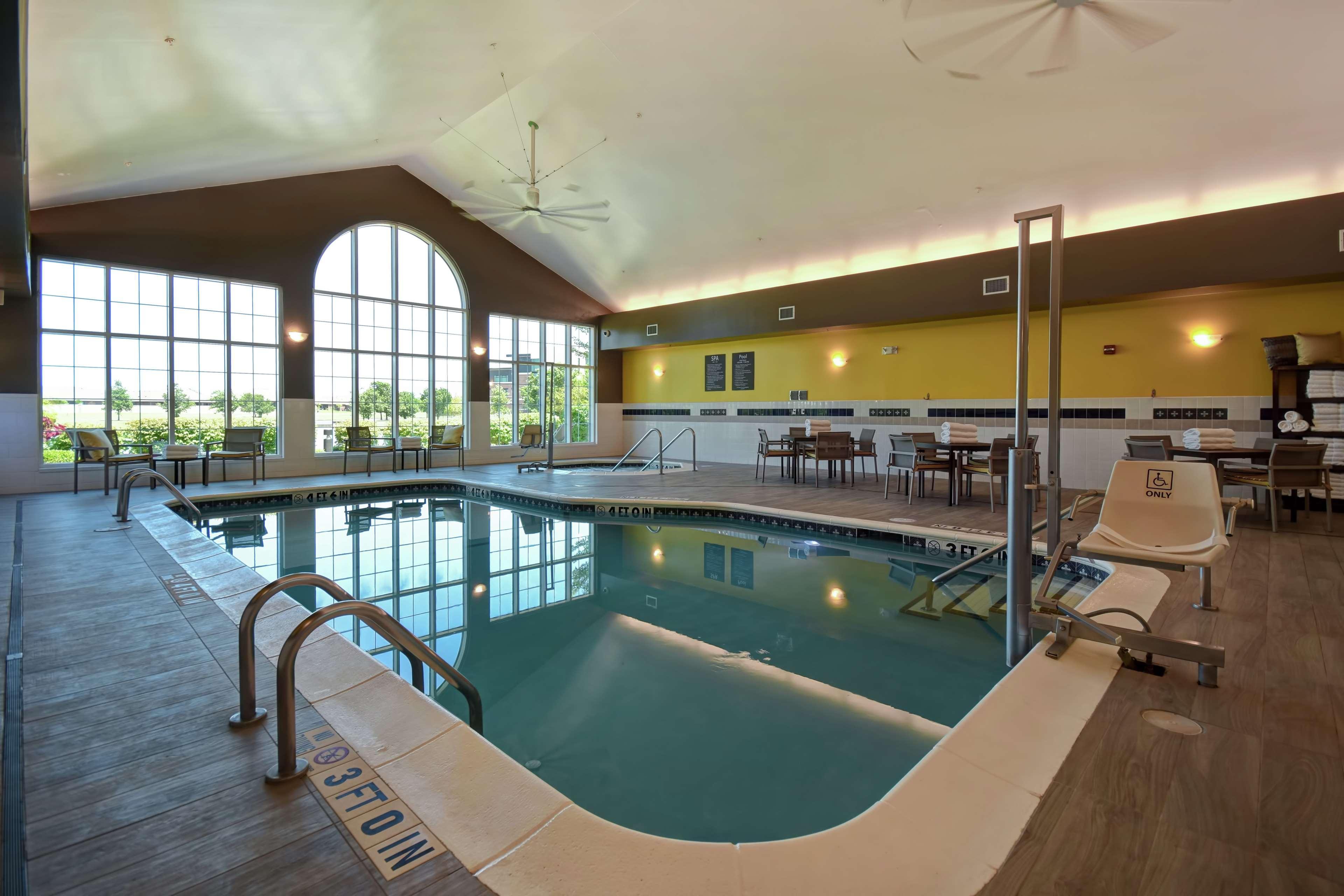 Homewood Suites By Hilton At The Waterfront Wichita Bagian luar foto