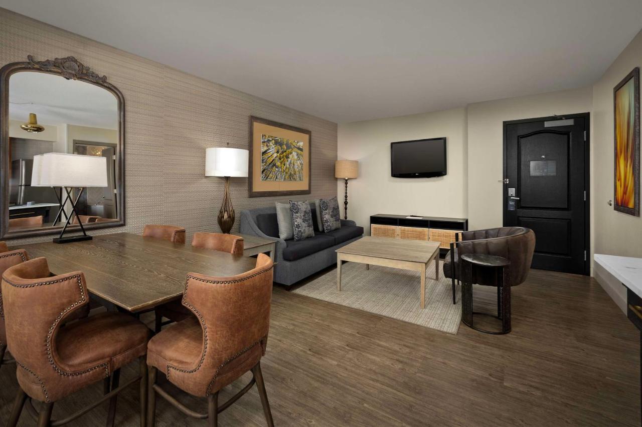 Homewood Suites By Hilton At The Waterfront Wichita Bagian luar foto