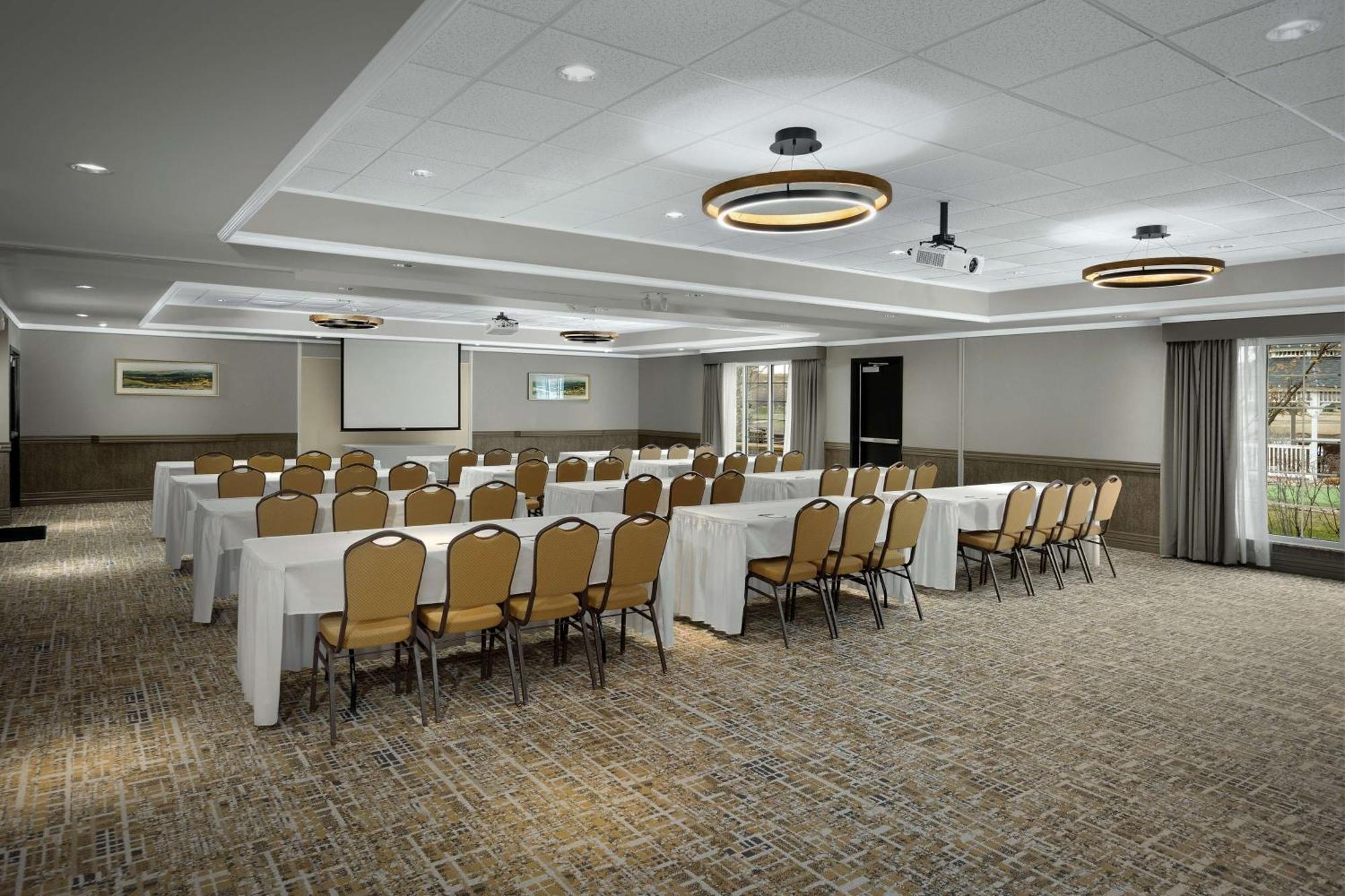 Homewood Suites By Hilton At The Waterfront Wichita Bagian luar foto