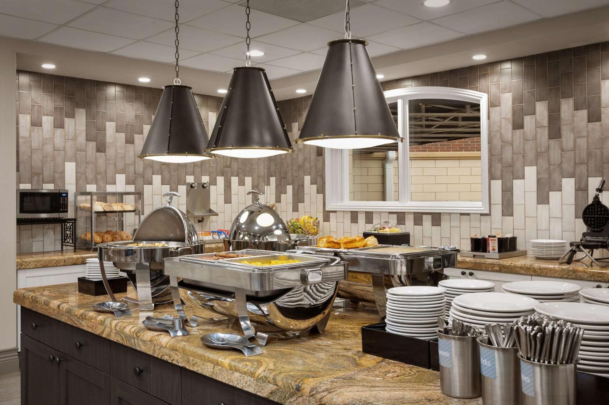 Homewood Suites By Hilton At The Waterfront Wichita Bagian luar foto